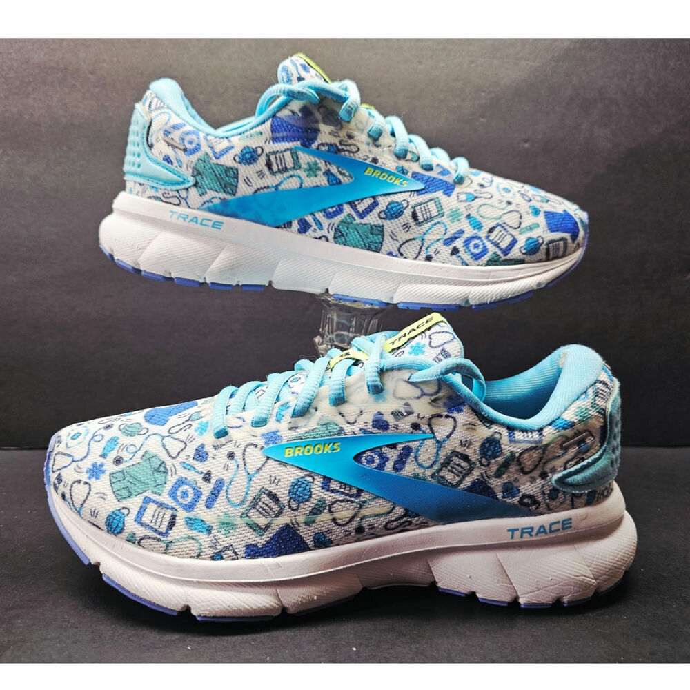 Brooks Women 6 Comfy footwear